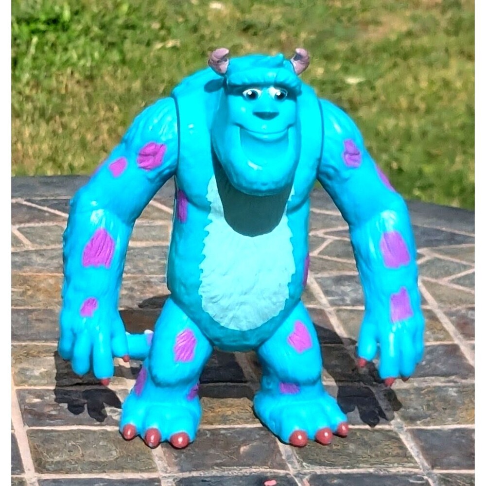 BROKEN Spin Master Disney Pixar Monsters Inc Sully Action Figure Toy Scare Major